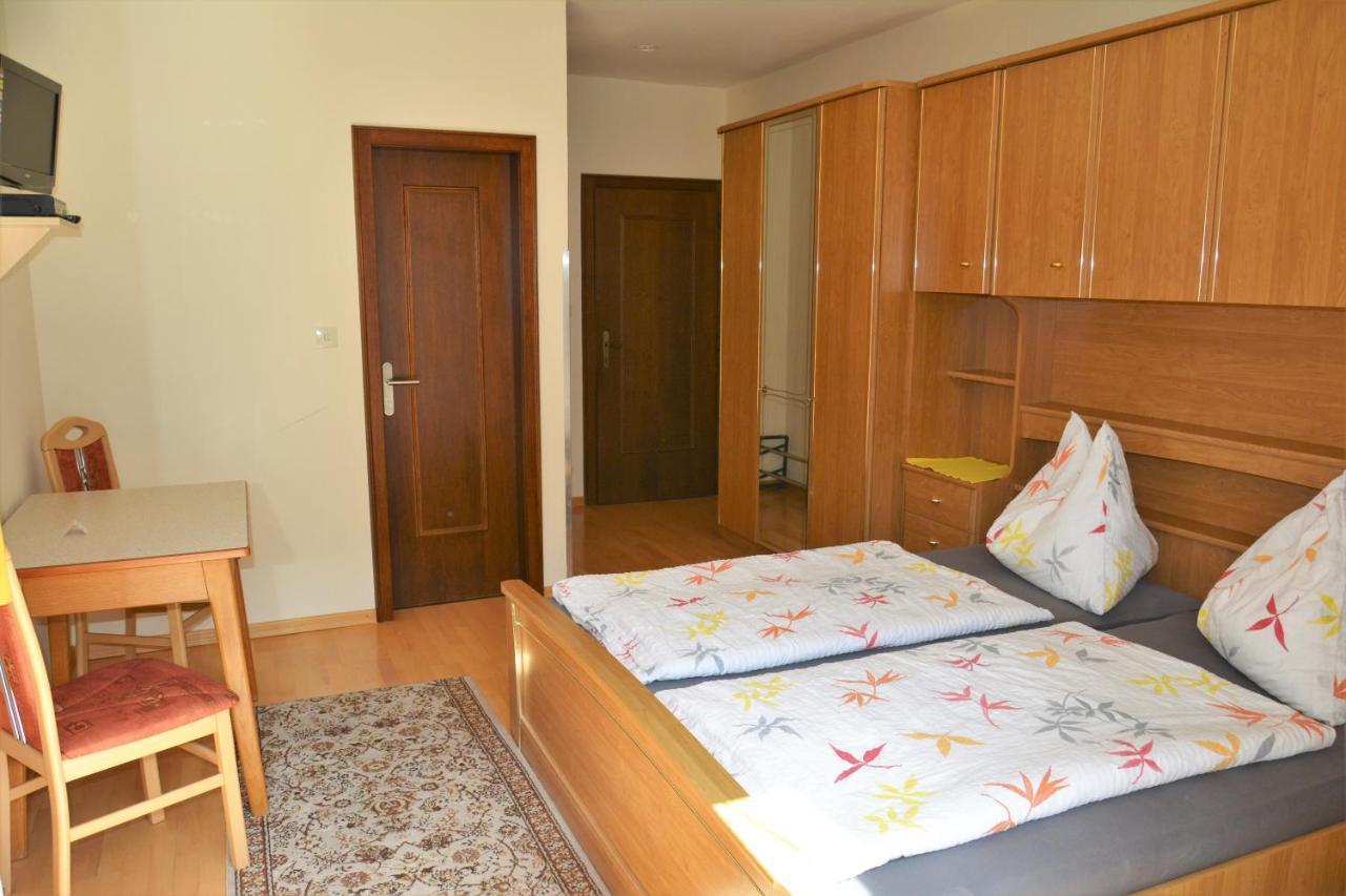 Pension Liesertalerhof Trebesing Bagian luar foto