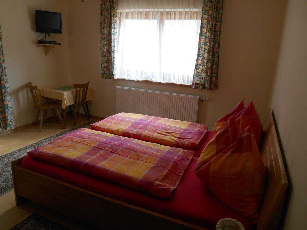 Pension Liesertalerhof Trebesing Bagian luar foto